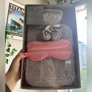 Aroma Home Faux Fur hot water bottle & satin eye mask